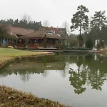 Weiher - Naehe Nuernberg / Messe * Schwanstetten