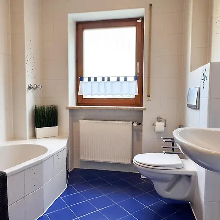 Weiher - Naehe Nuernberg / Messe Apartman