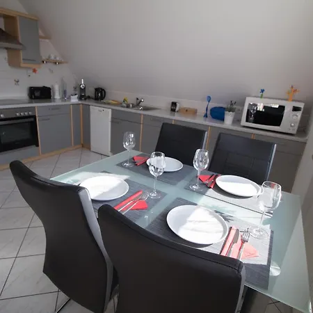 Weiher - Naehe Nuernberg / Messe Apartman *
